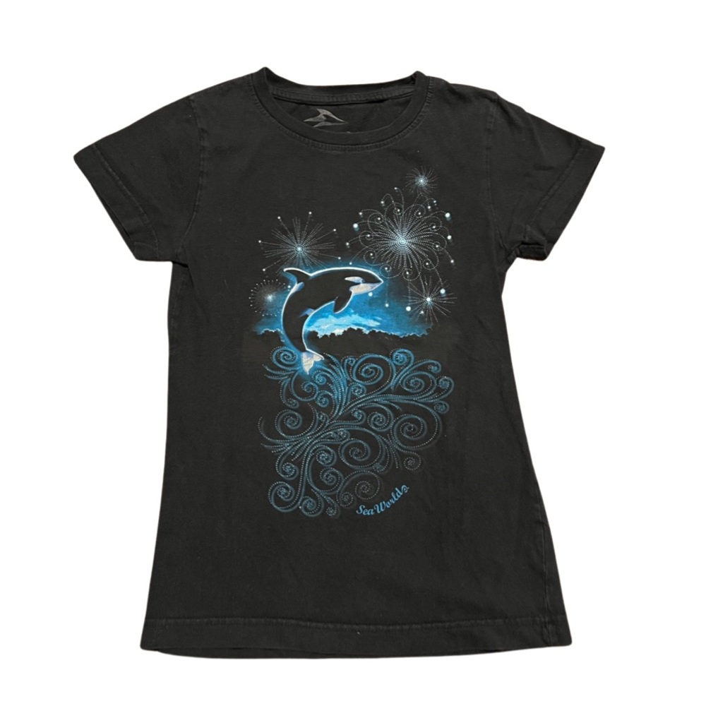 🎉3 for $20 Y2K Seaworld Glittery Dolphin Baby Tee